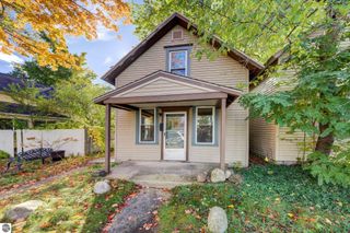 617 Second Street, Traverse City, MI 49684
