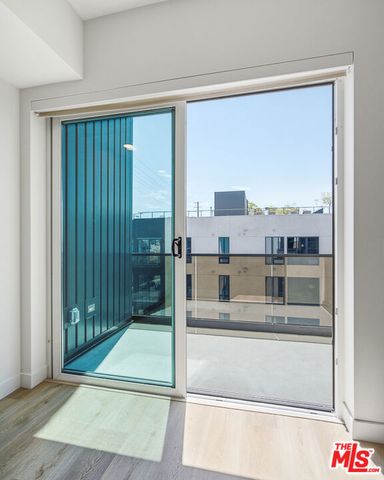 3555 Overland Avenue 404, Los Angeles, CA 90034
