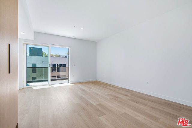 3555 Overland Avenue 404, Los Angeles, CA 90034