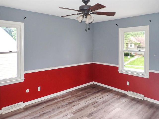 13327 Donnelly Avenue, Grandview, MO 64030