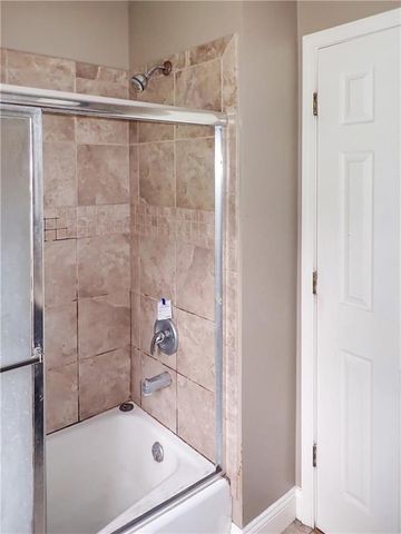 13327 Donnelly Avenue, Grandview, MO 64030