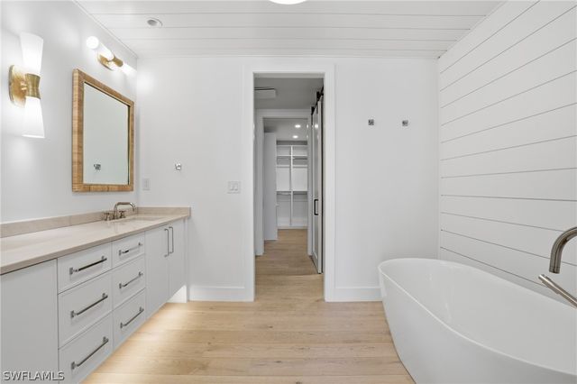 4000 Gulf Shore BLVD N 3000, Naples, FL 34103