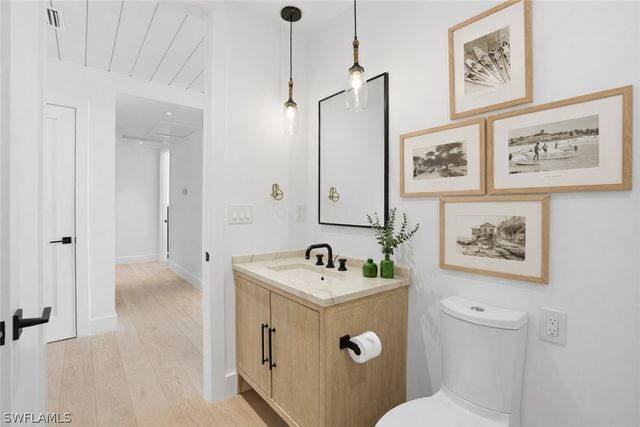 4000 Gulf Shore BLVD N 3000, Naples, FL 34103