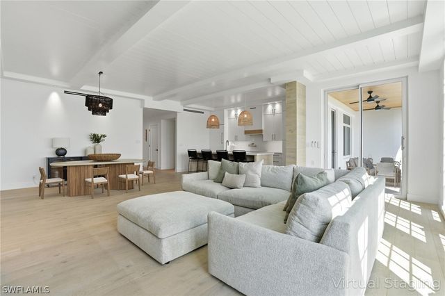 4000 Gulf Shore BLVD N 3000, Naples, FL 34103