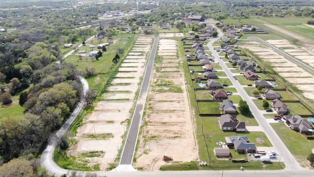 Lot 8 BLK 3 Sienna Drive, Alvord, TX 76225