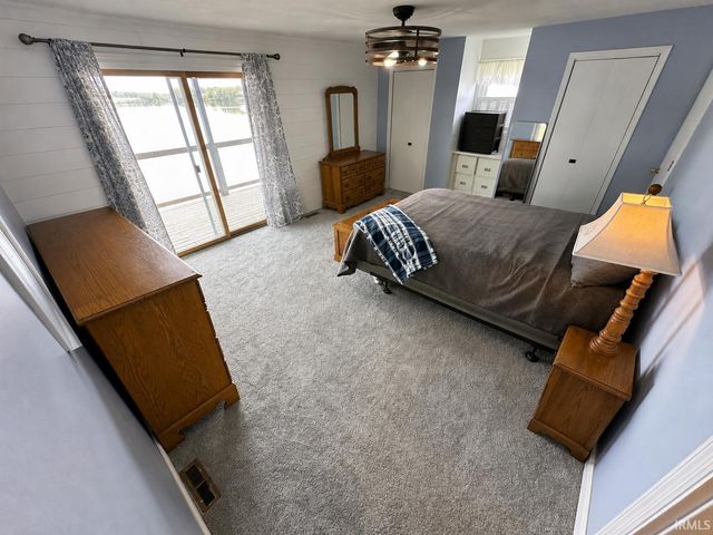 2951 N Lakeshore Drive, Monticello, IN 47960