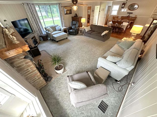2951 N Lakeshore Drive, Monticello, IN 47960