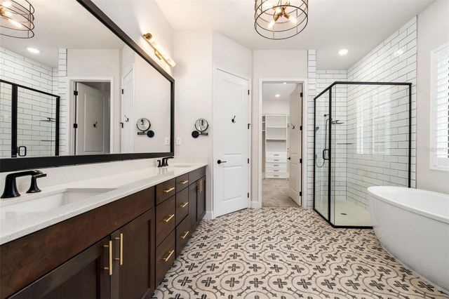 11081 SW 38TH BOULEVARD, Gainesville, FL 32608