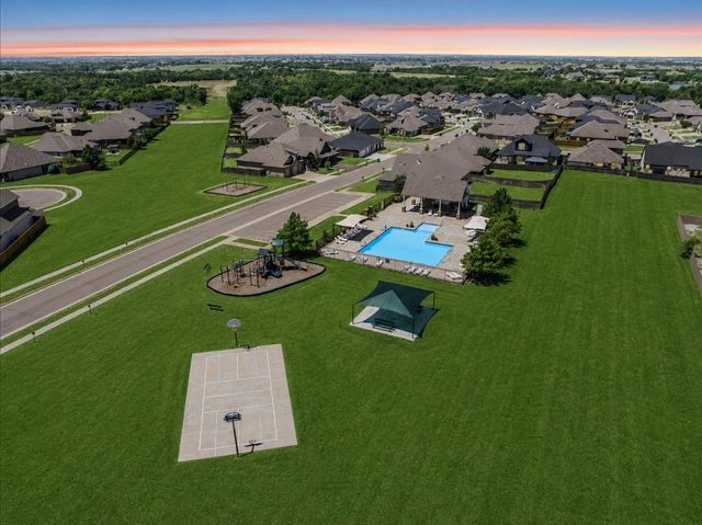 7116 NW 155th Street, Edmond, OK 73013