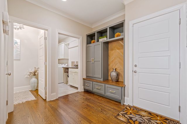 8007 June Apple Ln, Spring Hill, TN 37174