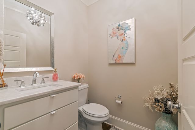 8007 June Apple Ln, Spring Hill, TN 37174