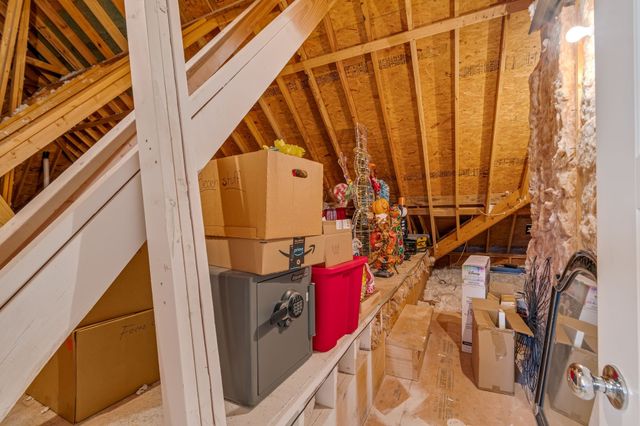 8007 June Apple Ln, Spring Hill, TN 37174