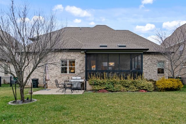 8007 June Apple Ln, Spring Hill, TN 37174