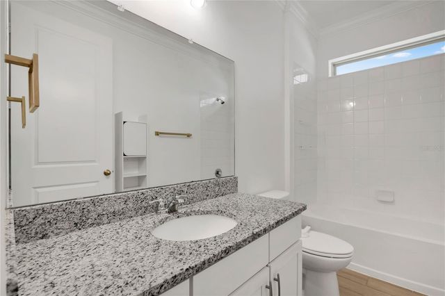 8318 VIVARO ISLE WAY, Windermere, FL 34786
