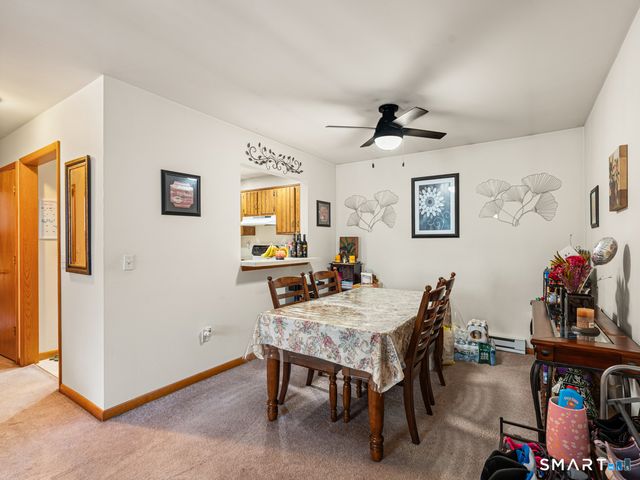 1 Fairfield Avenue 3, Danbury, CT 06810