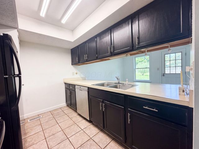 7761 Sagemeadow Court, Columbus, OH 43235