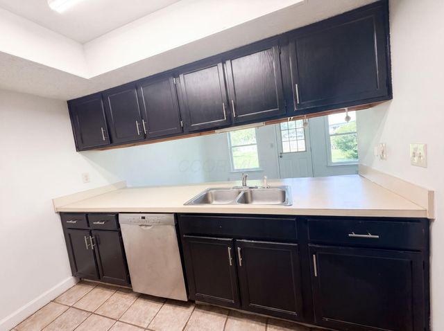 7761 Sagemeadow Court, Columbus, OH 43235