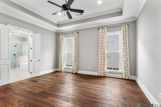 10733 Spring Fest Ln, Baton Rouge, LA 70810