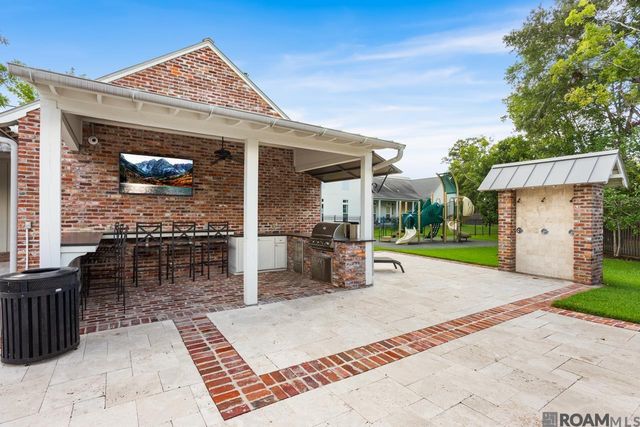 10733 Spring Fest Ln, Baton Rouge, LA 70810