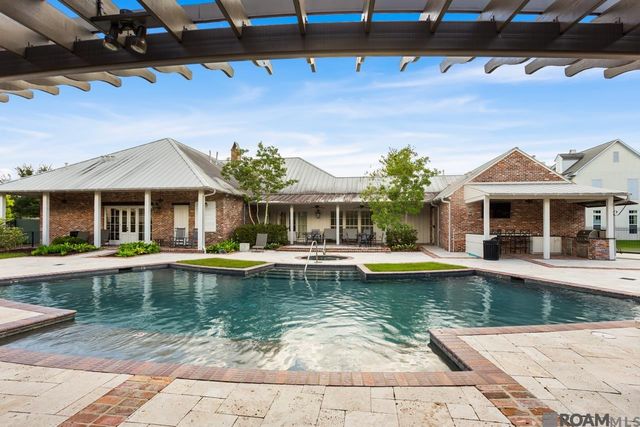 10733 Spring Fest Ln, Baton Rouge, LA 70810