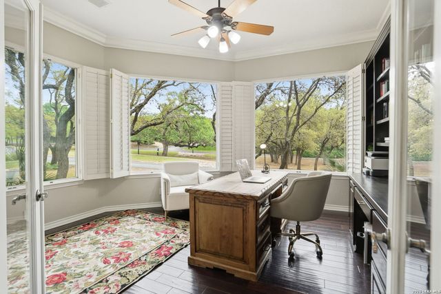 1 BELCOURT PL, San Antonio, TX 78257