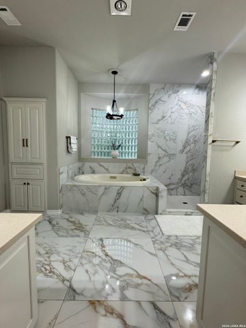 1 BELCOURT PL, San Antonio, TX 78257