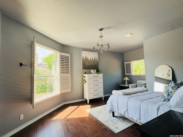 1 BELCOURT PL, San Antonio, TX 78257