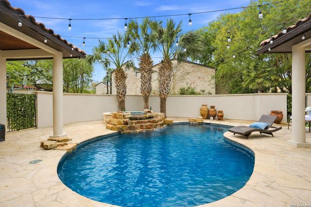 1 BELCOURT PL, San Antonio, TX 78257