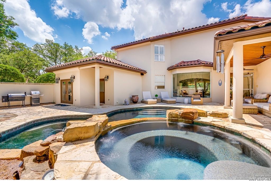 1 BELCOURT PL, San Antonio, TX 78257
