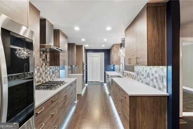 3000 Sawtooth Circle, Johns Creek, GA 30022
