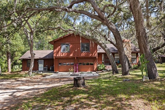 10221 OSCEOLA DRIVE, New Port Richey, FL 34654