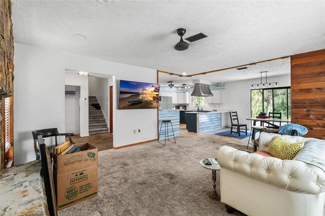 10221 OSCEOLA DRIVE, New Port Richey, FL 34654