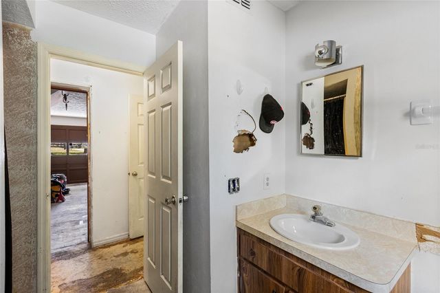 10221 OSCEOLA DRIVE, New Port Richey, FL 34654