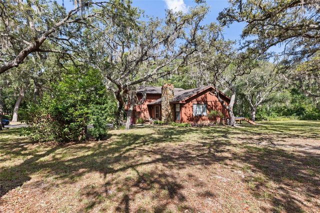 10221 OSCEOLA DRIVE, New Port Richey, FL 34654