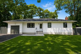 35 Moriches Avenue, Mastic, NY 11950