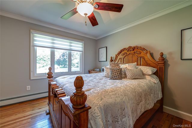 1130 5th Avenue, East Northport, NY 11731