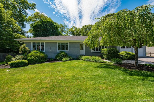 1130 5th Avenue, East Northport, NY 11731