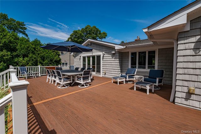 1130 5th Avenue, East Northport, NY 11731