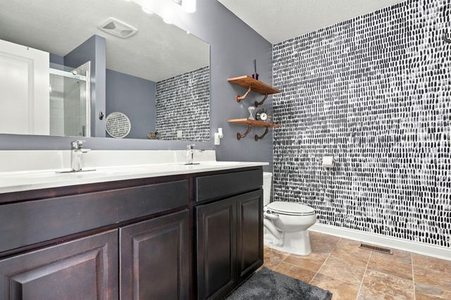 6377 Hoffman Trace Drive, Columbus, OH 43213