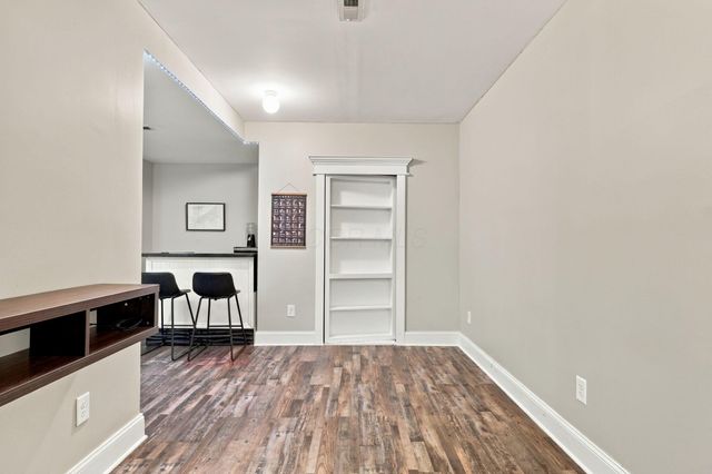 6377 Hoffman Trace Drive, Columbus, OH 43213