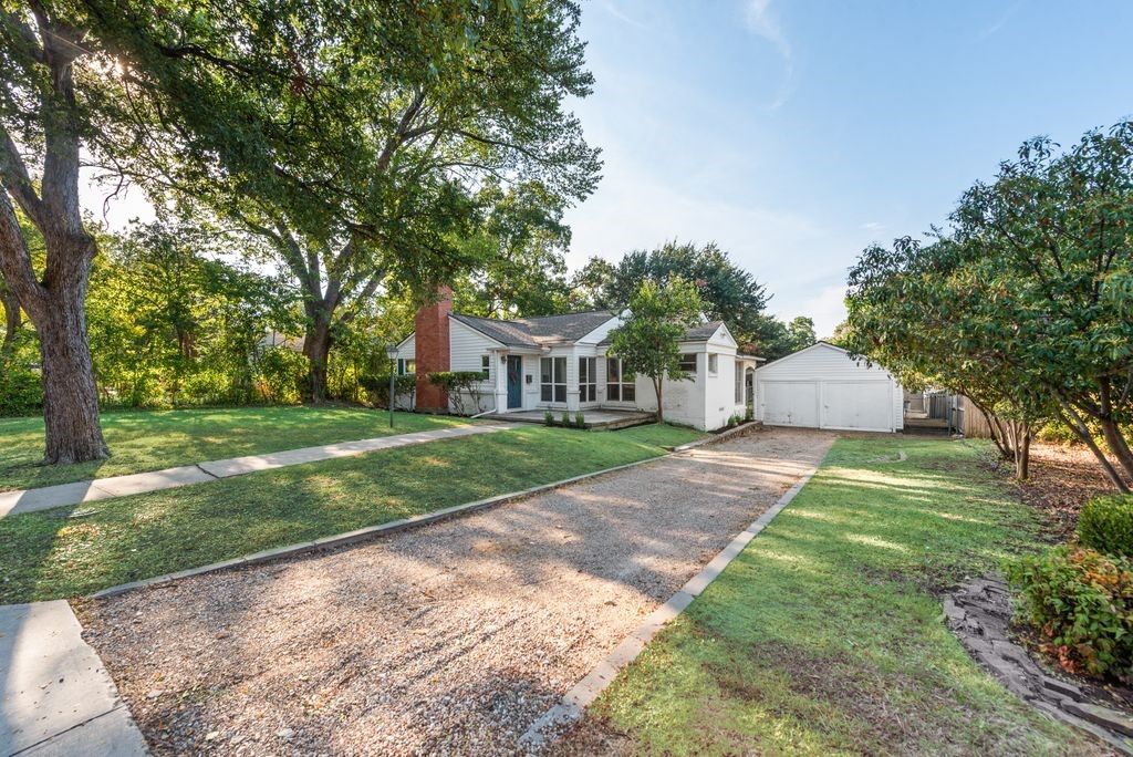 6445 Rosemont Avenue, Fort Worth, TX 76116 — photo 2