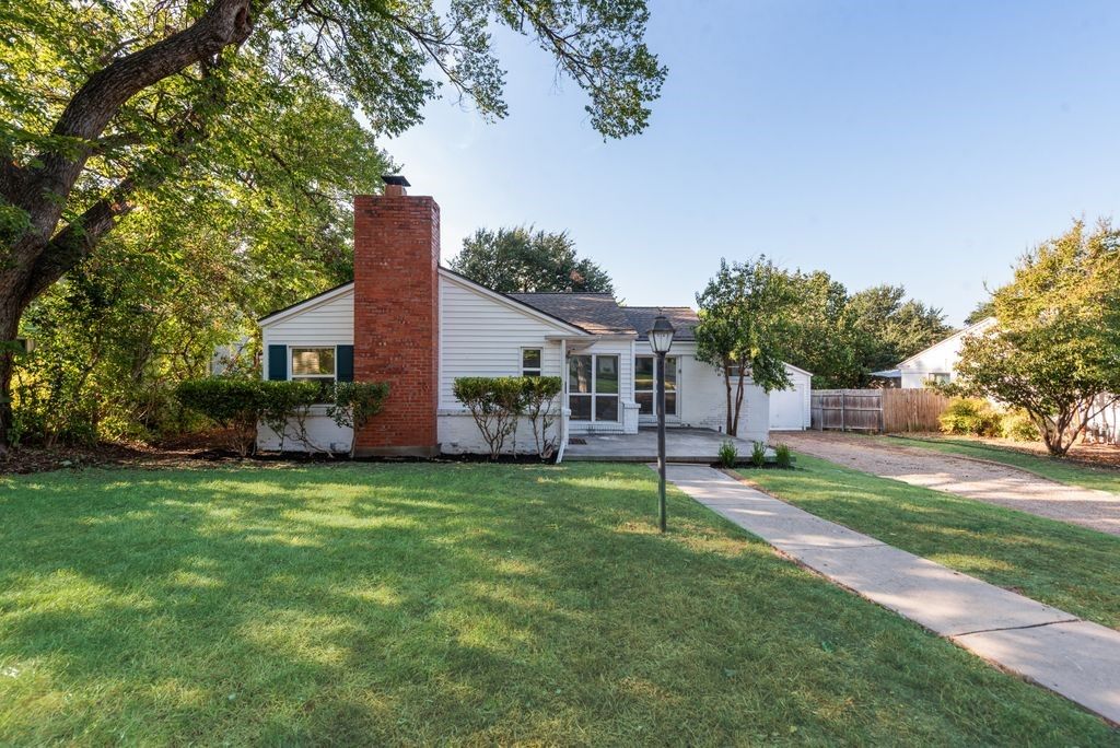 6445 Rosemont Avenue, Fort Worth, TX 76116 — photo 4