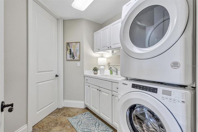 140 RIVIERA DUNES WAY 206, Palmetto, FL 34221