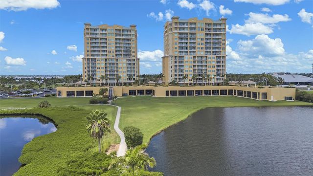140 RIVIERA DUNES WAY 206, Palmetto, FL 34221