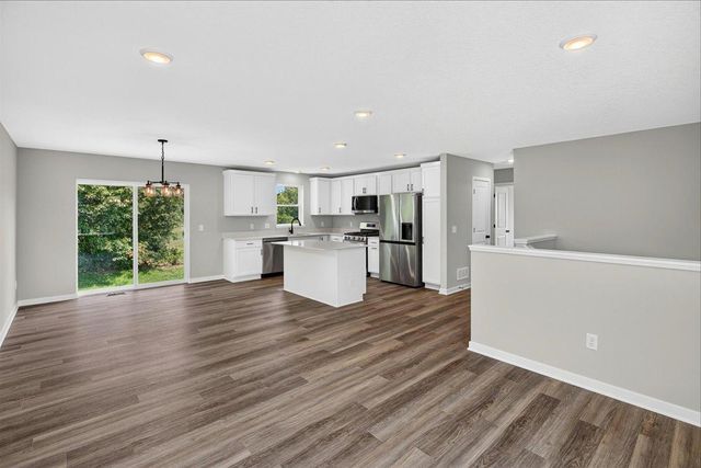 37559 Greenway Avenue, North Branch, MN 55056