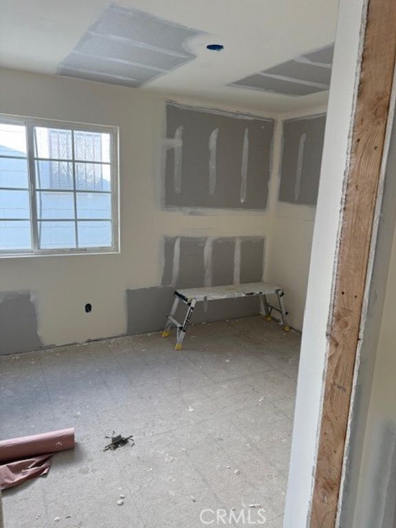 Image 11 of property listing at 4419 Radium Drive, Los Angeles, CA 90032