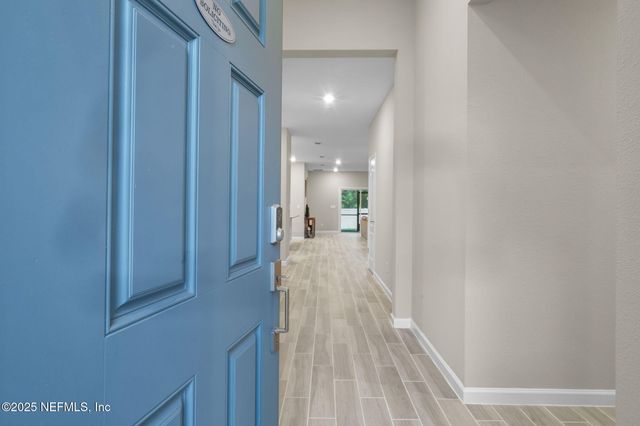 9880 MELROSE CREEK Drive, Jacksonville, FL 32222