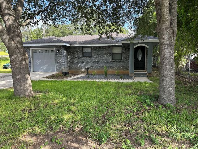 773 E Mather ST, New Braunfels, TX 78130