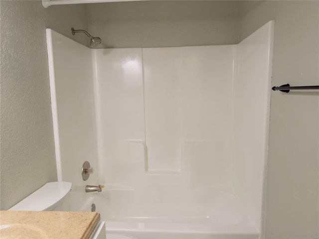 773 E Mather ST, New Braunfels, TX 78130