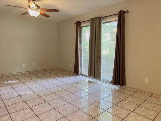 773 E Mather ST, New Braunfels, TX 78130